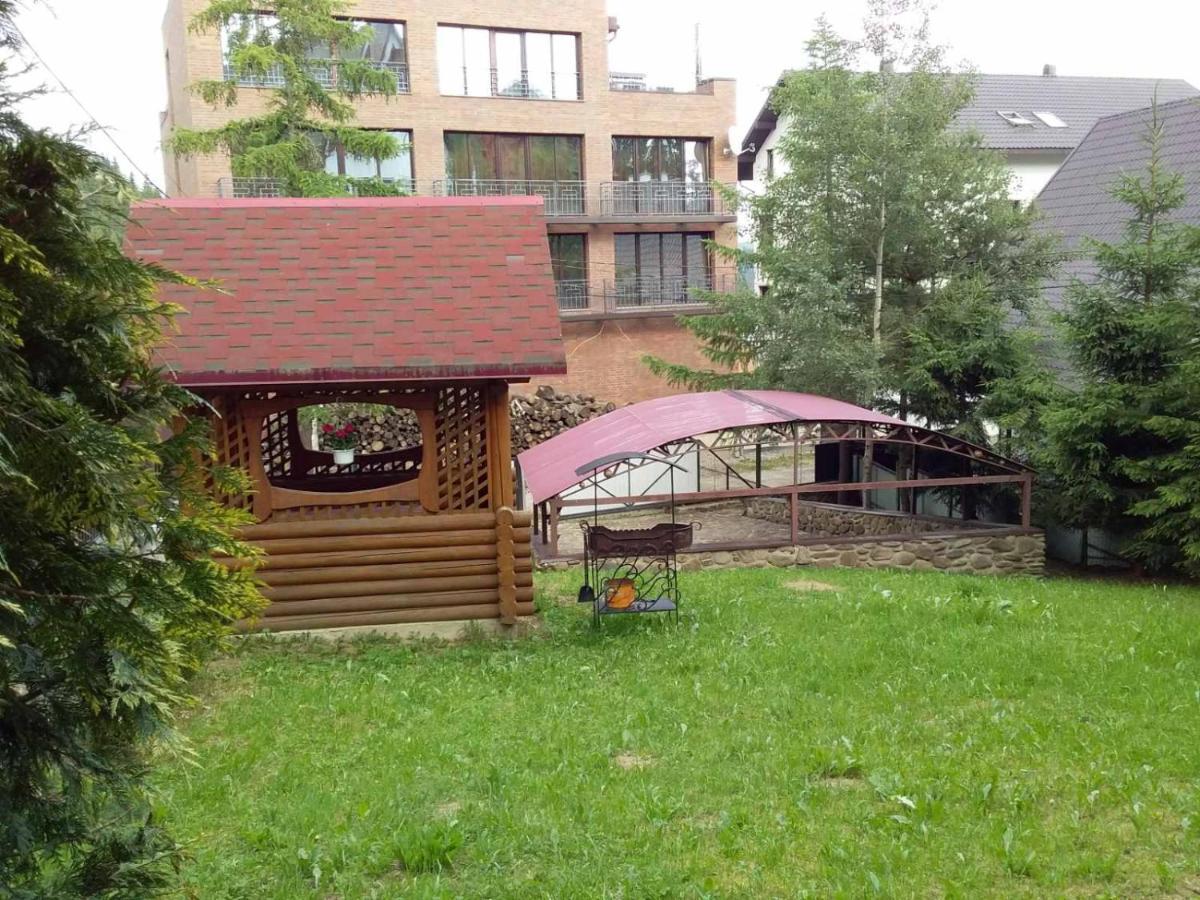 Готельний Комплекс Парламент, Яблуниця Exterior photo